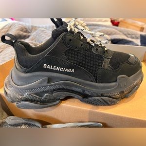Balenciaga Triple S